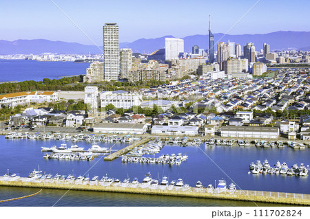 美しい福岡の都市風景 美しい福岡の都市風景 111702824