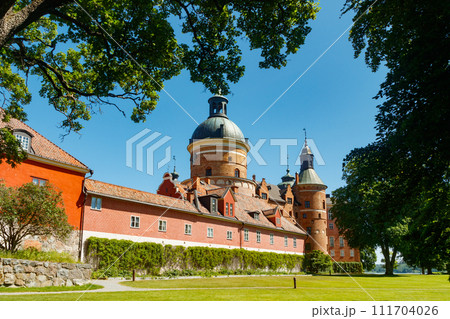 View of royal Gripsholms castle in Mariefred, Sweden View of royal Gripsholms castle in Mariefred, Sweden 111704026