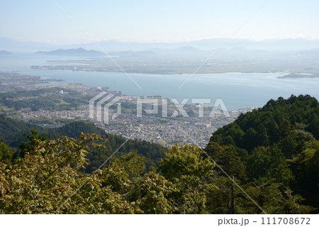 比叡山延暦寺 山頂から琵琶湖展望 滋賀県大津市坂本 比叡山延暦寺 山頂から琵琶湖展望 滋賀県大津市坂本 111708672