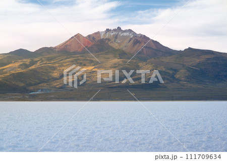 Tunupa Volcano Overlooking Salt Flats Tunupa Volcano Overlooking Salt Flats 111709634