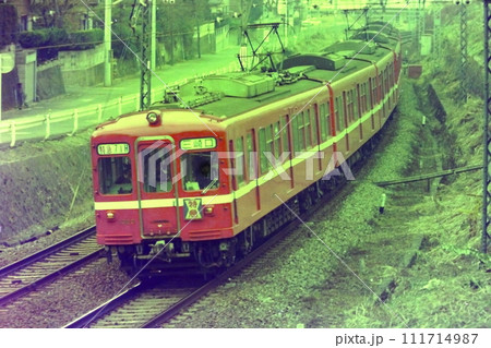 京急・旧1000形1325他、特急、種別板使用中、上大岡ー屛風浦、1976年12月3日 京急・旧1000形1325他、特急、種別板使用中、上大岡ー屛風浦、1976年12月3日 111714987
