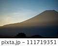 キャンプ場　朝日　富士山 111719351
