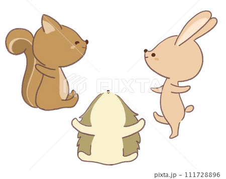 楽しそうにする動物たちのイラスト 楽しそうにする動物たちのイラスト 111728896
