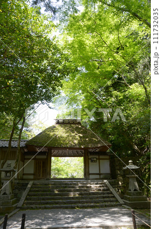 法然院 山門 京都市左京区鹿ヶ谷 法然院 山門 京都市左京区鹿ヶ谷 111732035