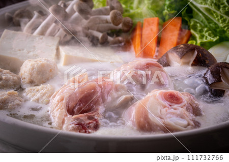水炊き～鶏鍋 111732766