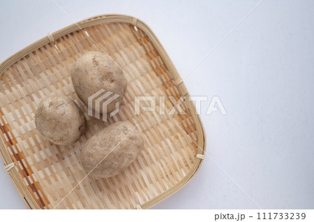 規格外野菜、出荷出来ないジャガイモ 規格外野菜、出荷出来ないジャガイモ 111733239