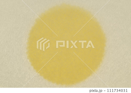 和紙を用いた満月イメージの背景素材 和紙を用いた満月イメージの背景素材 111734031