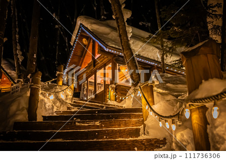 冬のニングルテラス 冬のニングルテラス 111736306