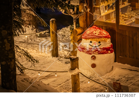 冬のニングルテラス 冬のニングルテラス 111736307