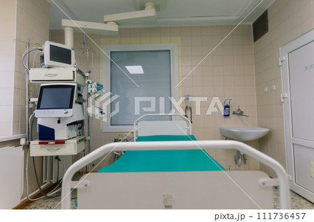 Interior of new operating room with equipment in modern clinic 111736457