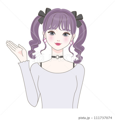 右手で案内する女の子 111737074