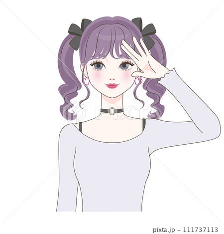 敬礼ポーズの女の子 111737113