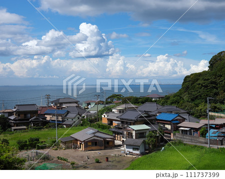 内房線竹岡駅の夏 111737399