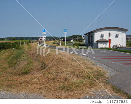 利根川河畔の夏風景 利根川河畔の夏風景 111737688