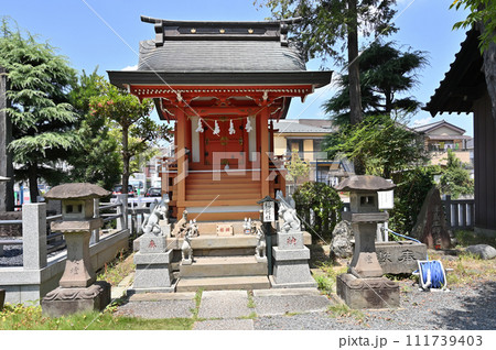 蕨宿散歩　中仙道蕨宿・和樂備神社　末社　稲荷社本殿 111739403