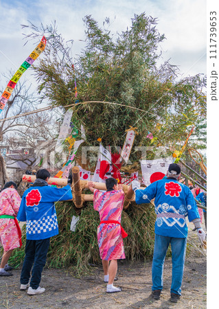火伏せの祭り、今尾の左義長〈岐阜県海津市〉 火伏せの祭り、今尾の左義長〈岐阜県海津市〉 111739653