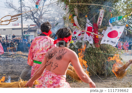 火伏せの祭り、今尾の左義長〈岐阜県海津市〉 111739662