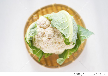 規格外野菜、出荷出来ないカリフラワー 規格外野菜、出荷出来ないカリフラワー 111740405