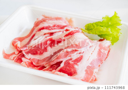 牛バラスライス肉 111743968