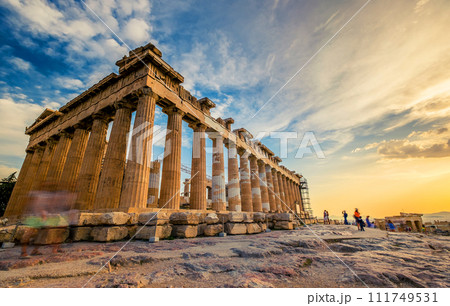 Low angle perspective of columns of the Parthenon at sunset 111749531
