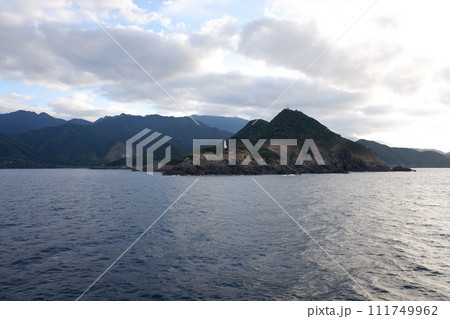 屋久島　一湊灯台遠景 111749962