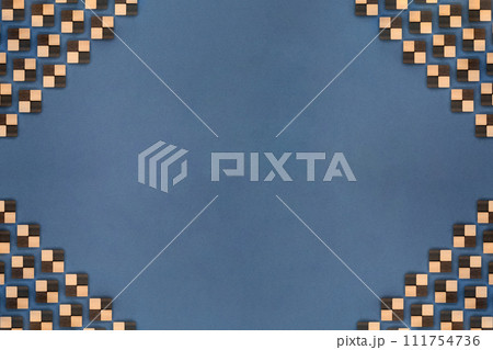 チェック柄のブロックを四隅に並べた紺色のひし形のフレーム チェック柄のブロックを四隅に並べた紺色のひし形のフレーム 111754736