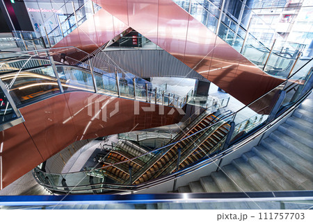 渋谷サクラステージ エスカレーター 渋谷サクラステージ エスカレーター 111757703