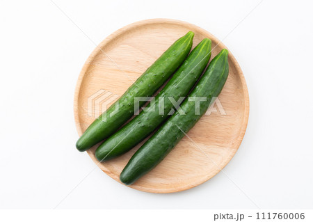 白バックのきゅうり 111760006