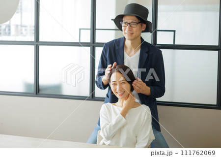 美容師 イメージ 美容師 イメージ 111762069