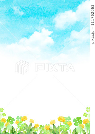 たんぽぽとクローバーの背景素材 たんぽぽとクローバーの背景素材 111762663