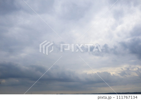 雲の多い空 111767134