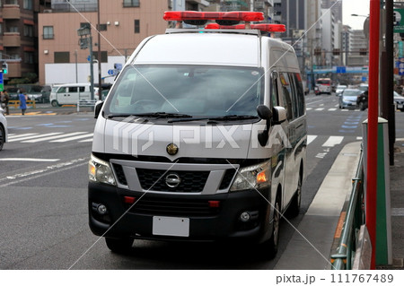パトロールカー 111767489