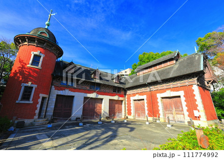 【兵庫県】晴天の相楽園(旧小寺家厩舎) 【兵庫県】晴天の相楽園(旧小寺家厩舎) 111774992