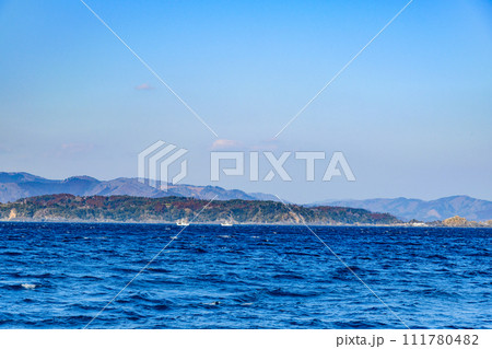 宮城 女川町と出島江島の離島航路 111780482