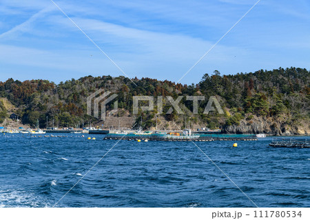 宮城 女川町と出島江島の離島航路 111780534