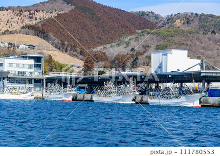 宮城 女川町と出島江島の離島航路 111780553