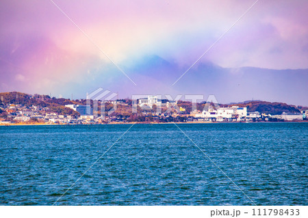 【びわ湖風景】浜大津　雄大な雲と冬の寒さが増す湖南を歩く 111798433
