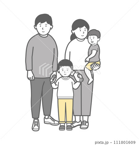 小さい子供が2人いる若い4人家族の全身イラスト 111801609