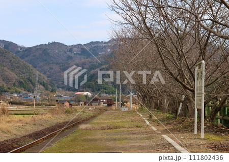 【若桜鉄道】隼駅のホーム(若桜線) 【若桜鉄道】隼駅のホーム(若桜線) 111802436