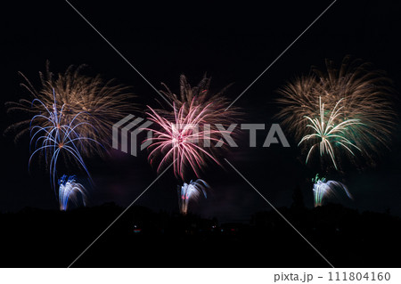 秋の打ち上げ花火(こうのす花火大会) 秋の打ち上げ花火(こうのす花火大会) 111804160