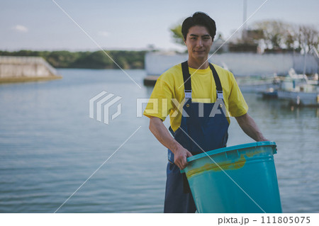 fisherman fisherman 111805075