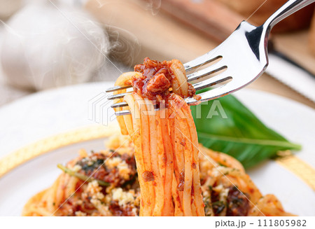 スパゲティー ボロネーゼ スパゲティー ボロネーゼ 111805982