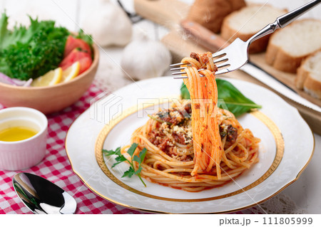 スパゲティー ボロネーゼ スパゲティー ボロネーゼ 111805999