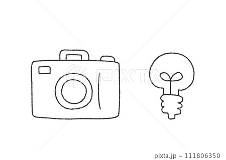 カメラと豆電球の線画イラストセット カメラと豆電球の線画イラストセット 111806350