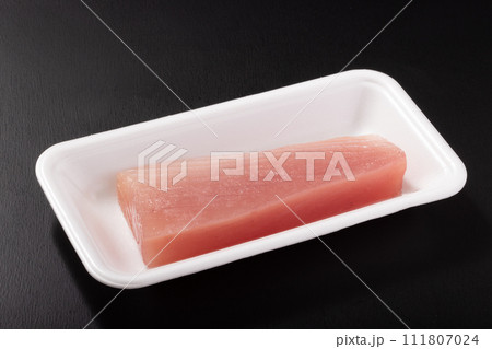 ［和歌山県産］尾長まぐろ　刺身用　 111807024