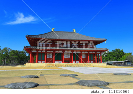 【奈良県】晴天の興福寺(中金堂) 【奈良県】晴天の興福寺(中金堂) 111810663