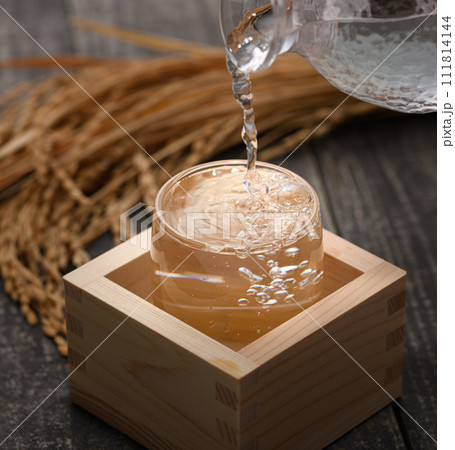 日本酒 冷酒 ( 枡酒 ) 日本酒 冷酒 ( 枡酒 ) 111814144