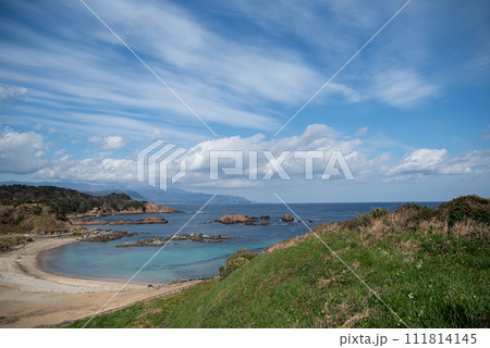 綺麗な海と青い空 綺麗な海と青い空 111814145