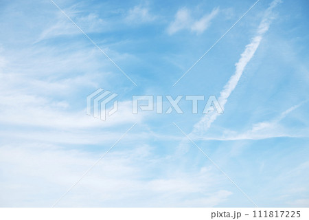 春の空 青空 空 イメージ 【東京都】 春の空 青空 空 イメージ 【東京都】 111817225
