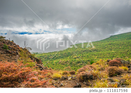 【小浅間山からの眺め】万里一空【北佐久郡軽井沢町】 【小浅間山からの眺め】万里一空【北佐久郡軽井沢町】 111817598